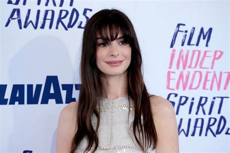 Why people dislike Anne Hathaway (and how she's dealt with the "Hathahate")