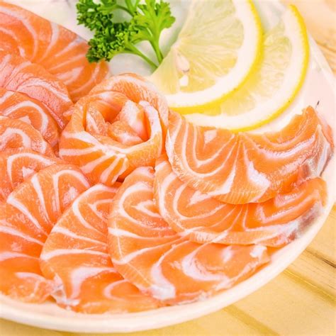 送料無料 メガ盛り トロサーモン 刺身用トラウトサーモン 800g前後の通販。築地市場、豊洲市場の美味しい海鮮をお届けいたします｜まぐろなら築地の王様