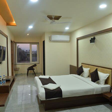 THE 10 BEST Resorts near Statue Of Unity, Kevadia