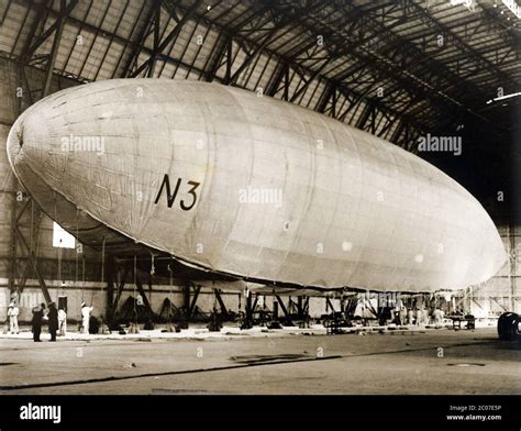 [ 1920s Japan - Imperial Japanese Navy Airship ] — The Nobile N3 semi-rigid airship, Sixth ...