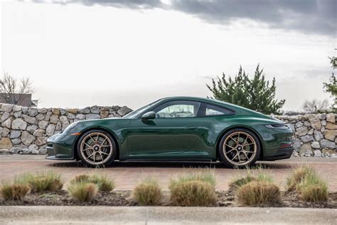 British Racing Green - Porsche 911 GT3 Touring (992) | carpaints.co