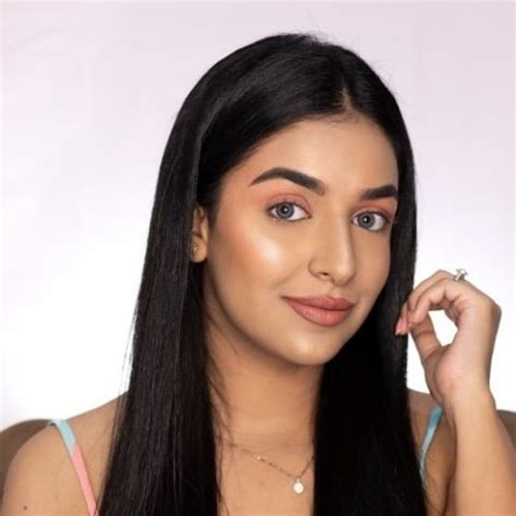 How to Apply Blush According To Your Face Shape – Faces Canada