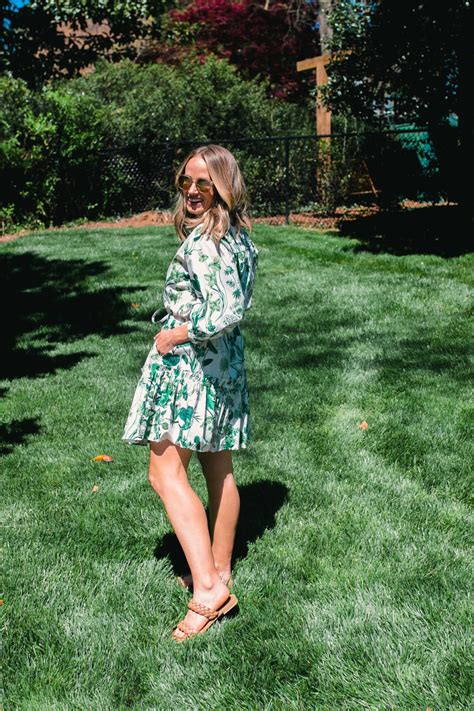 What to Wear to the Masters Golf Tournament - TeriLyn Adams