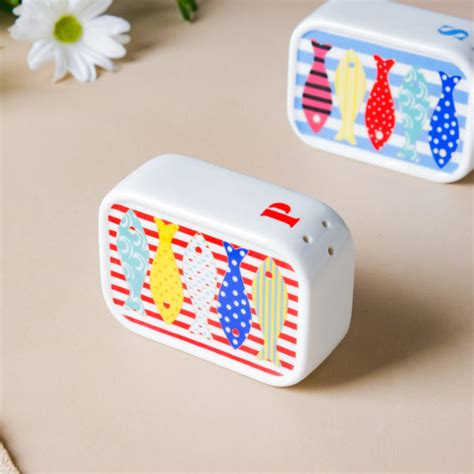 Fish Patterned Ceramic Salt And Pepper Shakers Set