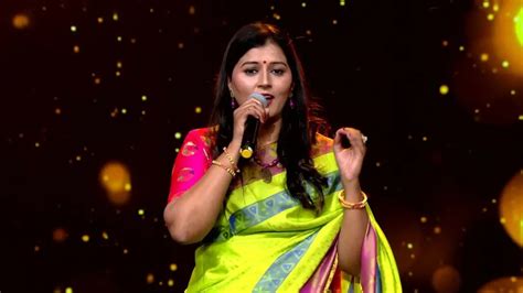 Watch Hrishikesh Ranade Sings Shahir Ram Joshi's Song | Garjato Marathi ...