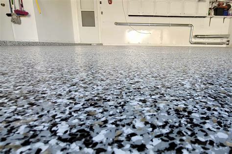 Vinyl Flake Epoxy Flooring in Milwaukee