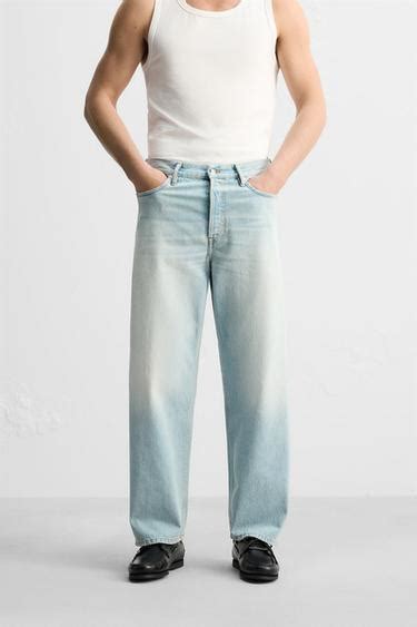 Men's Straight Leg Jeans | Explore our New Arrivals | ZARA India