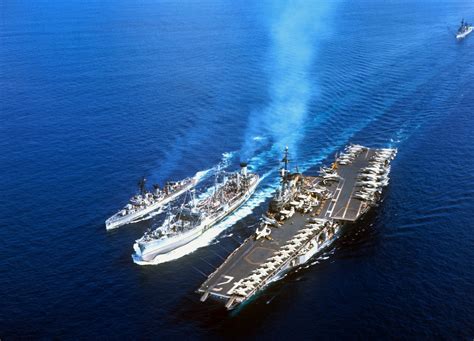 USS Franklin D. Roosevelt (CVA-42) - Midway class Aircraft Carrier w ...