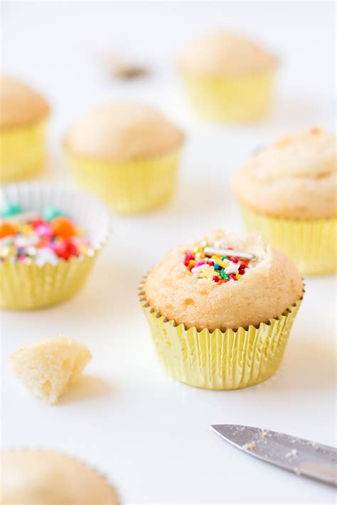 Pinata Cupcakes 的图像结果