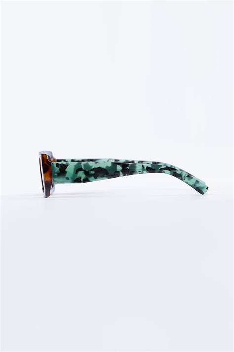 Buy Men's Stylish Rectangular Brown Sunglasses Online | Snitch – SNITCH