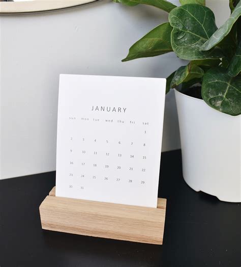 Mini Desk Calendar With Stand - Google Calendar Tips