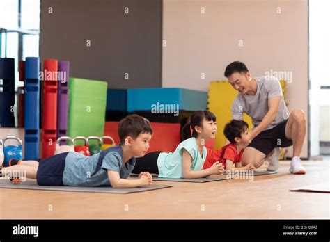Children Exercise Class 的图像结果