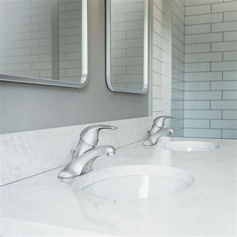 Moen Adler Chrome 4-in centerset 1-Handle WaterSense Bathroom Sink ...