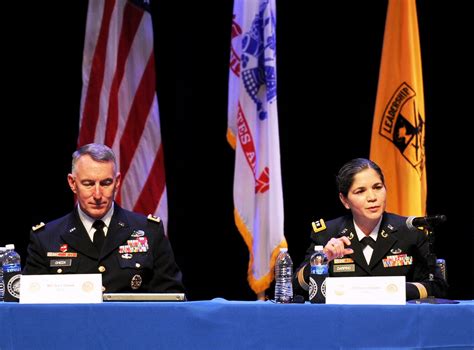 Seven Army generals talk leadership with ROTC cadets | Article | The ...