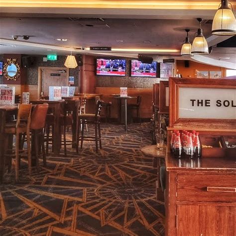 THE SOLOMAN CUTLER - LLOYDS NO1 BAR, Birmingham - Ladywood - Restaurant ...