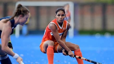 Vandana Katariya draws up analysis, avoids non-veg food in lockdown