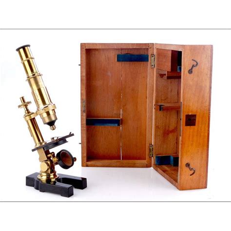 Old Compound Microscope 的图像结果