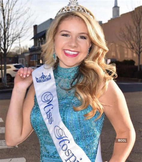 18-year-old beauty queen dies in fiery plane crash