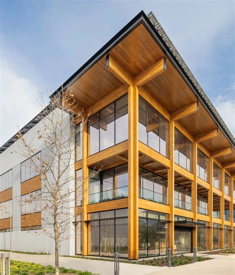 Alicia Loh Ortiz | DPR Construction