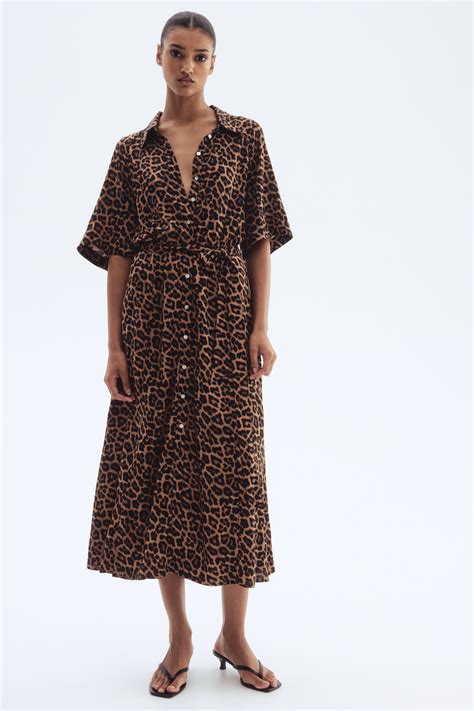 Women's Dark beige/leopard print Tie-belt Shirt Dress | H&M CA
