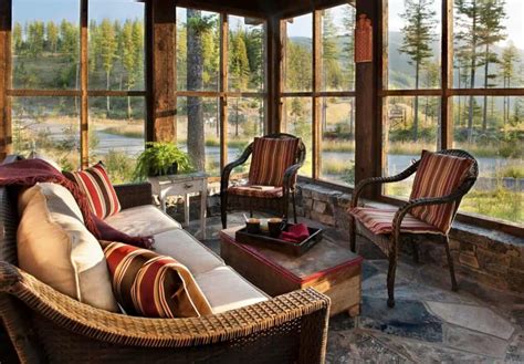 Rustic Sun Room 的图像结果