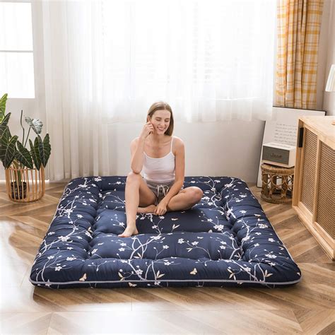 MAXYOYO Navy Floral Printed Japanese Floor Mattress Rustic Style Futon ...