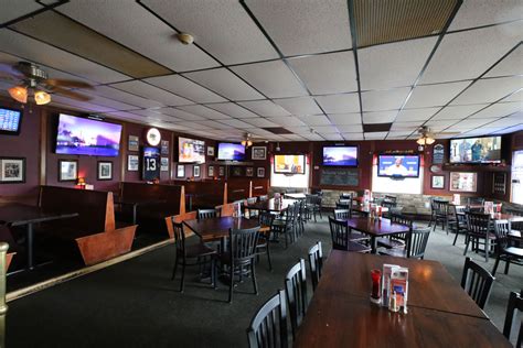 The Dugout Sports Bar & Pizzeria | An infusion of great food, drinks ...