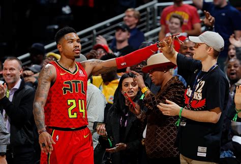 For Hawks, Bazemore’s Career Year Can’t Stop Trade Rumors