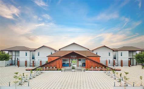 ENRISE BY SAYAJI KEVADIA (Garudeshwar) - Hotel Reviews, Photos, Rate ...