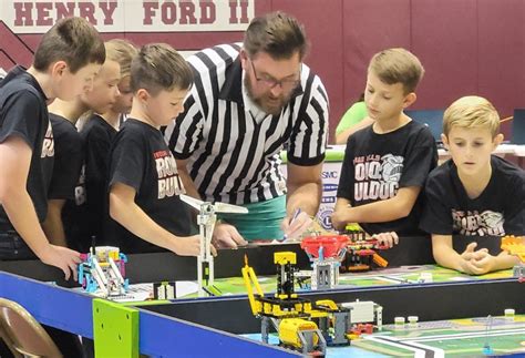 LEGO Robotics Competition 的图像结果