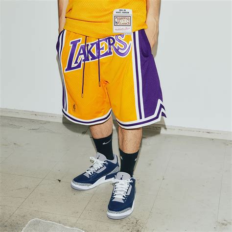 Mitchell & Ness Just Don Shorts Los Angeles Lakers 1996-97 YELLOW 21SS ...