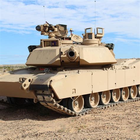 Yet Another American Abrams Tank Destroyed by Russian Forces - 28.03. ...