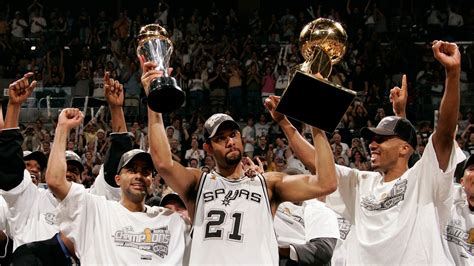 Top Moments: Same old Spurs take Finals in Game 7 after season of ...