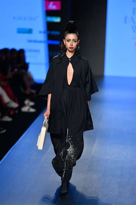 Nitin Bal Chauhan at Lotus Make-Up India Fashion Week autumn/winter ...