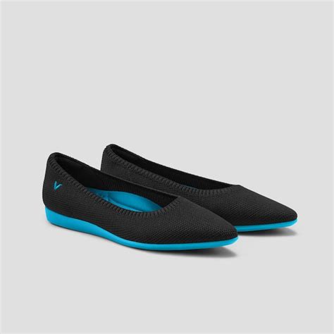 Pointed Toe Flats | VIVAIA