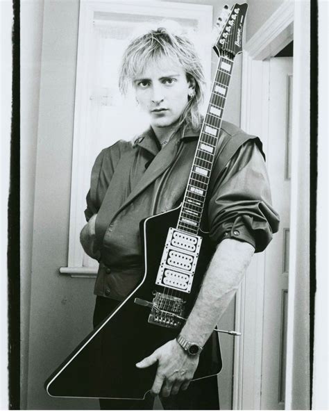 Def leppard drummer rick allen performs on stage united kingdom – Artofit