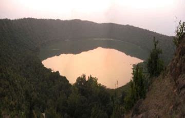 2 Days 1 Night Lonar Crater and other sightseeing Trip Package | Lonar ...