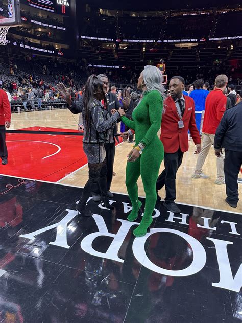 Jonathan Fatu And Naomi Knight