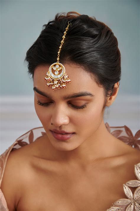 Medha Kundan Mother of Pearl Maangtikka – Paisley Pop Shop
