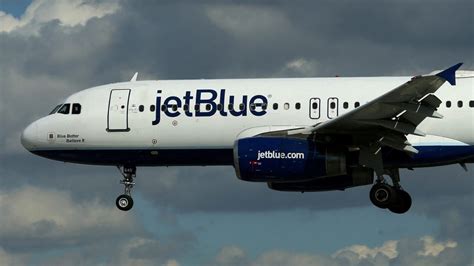 JetBlue plane narrowly avoids midair collision with US Air Force ...