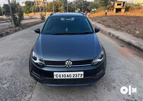 Volkswagen Polo 2009-2013 Comfortline Breeze, 2017, Petrol - Cars ...