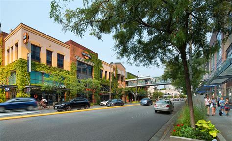 Bellevue Square - Kemper Development Company