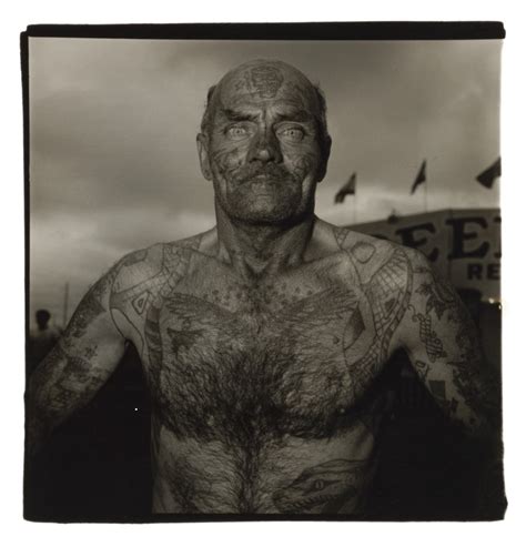 Face-to-Face: Diane Arbus at David Zwirner