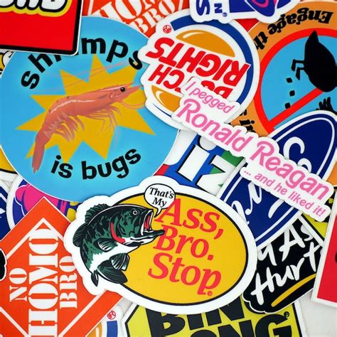 Left-Wing Sticker 的图像结果