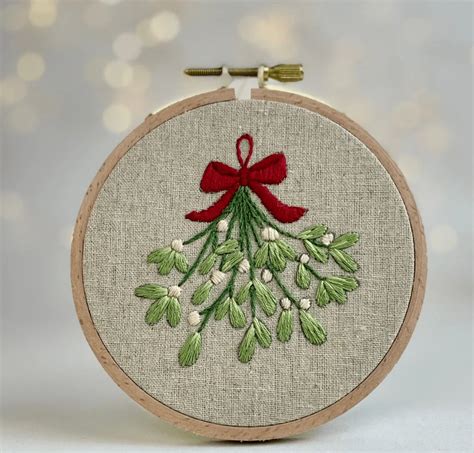 Card Embroidery Patterns Free 的图像结果