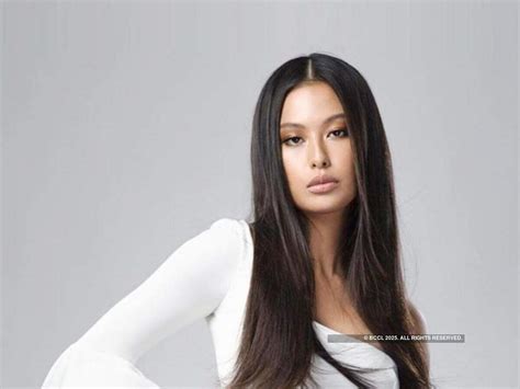 Melanie Marquez's daughter to compete in Miss World Philippines