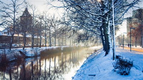 Cheap Car Hire in Breda