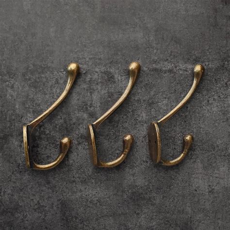 Olivier Cast Iron Double Wall Hook – Spruce and Pop