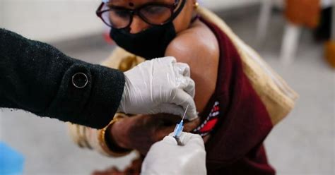 Even A Single Dose Of Vaccine Cuts Covid-19 Infection Rate By 65 ...