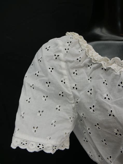 Gr.44 Dirndlbluse weiße Bluse für Dirndl Höck Baumwolle mit Spitze B10094